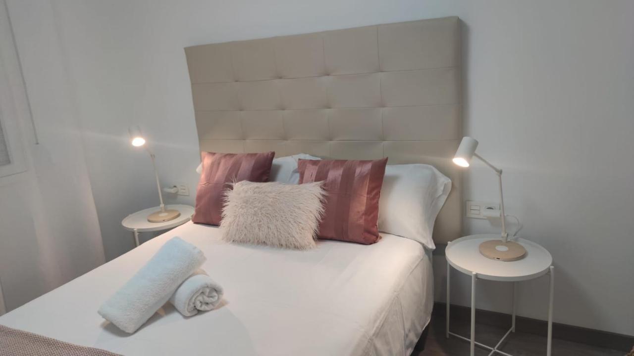 Casa Gascona Con Parking, Wifi Y Netflix Gratis!! By Delabra Apartments Oviedo Luaran gambar