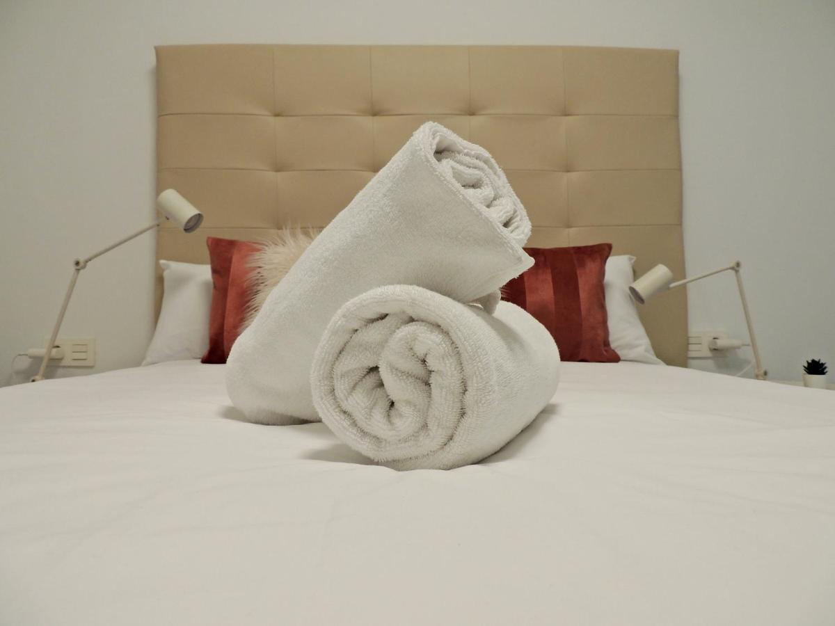 Casa Gascona Con Parking, Wifi Y Netflix Gratis!! By Delabra Apartments Oviedo Luaran gambar